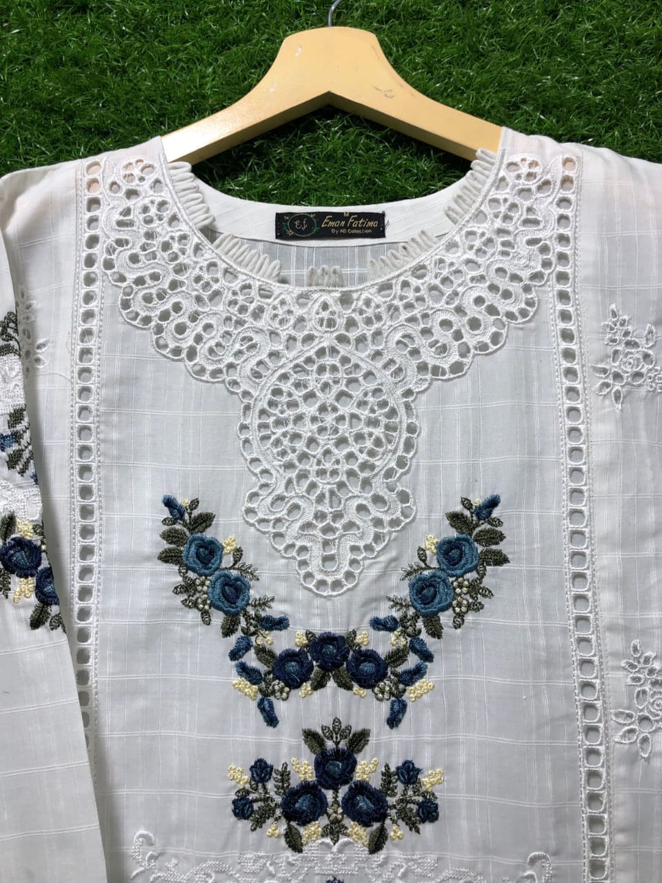 Chic White Kurta with Blue Embroidery