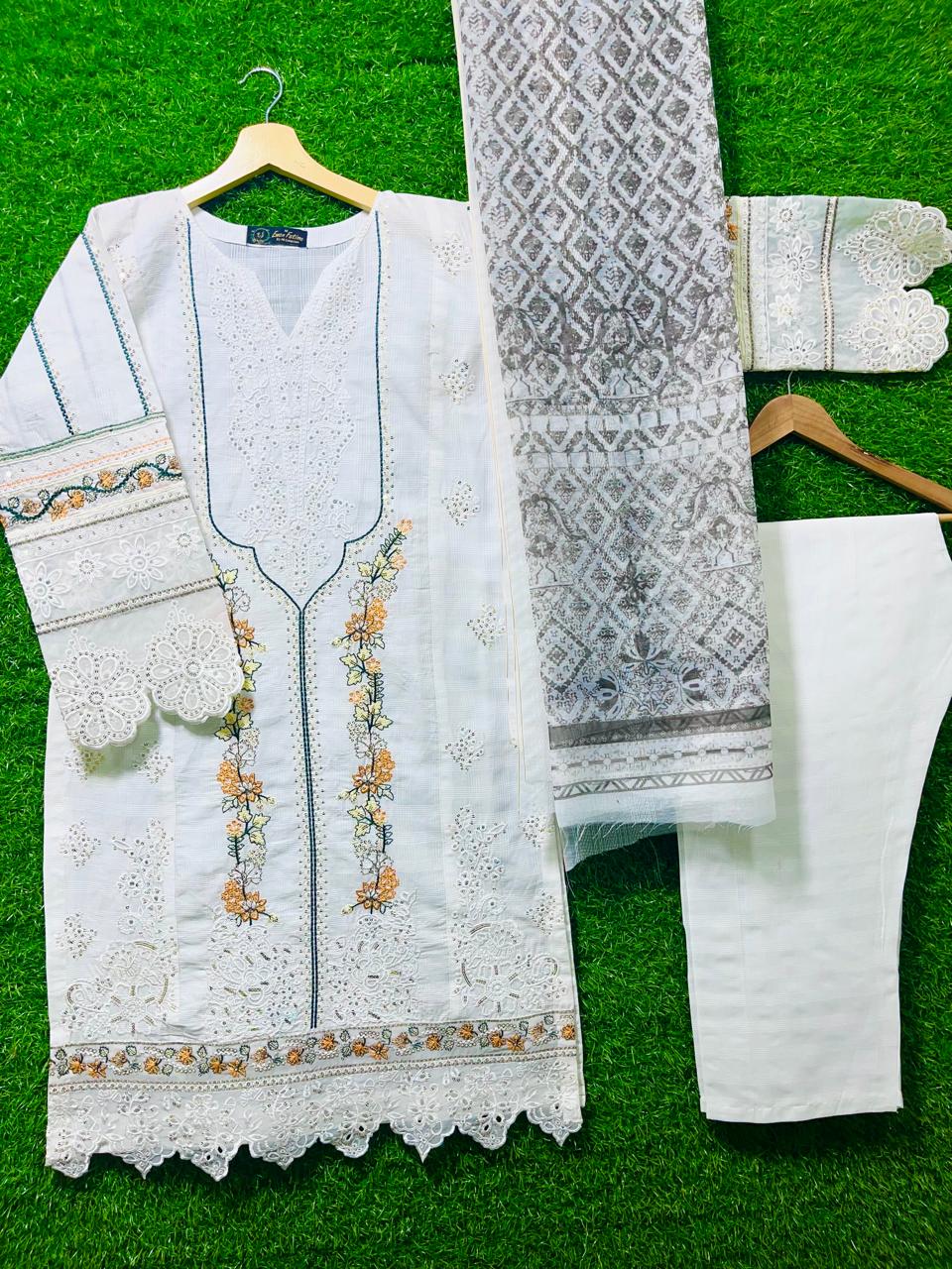 3 Piece Cottan Doria Line Suit Enbroidery